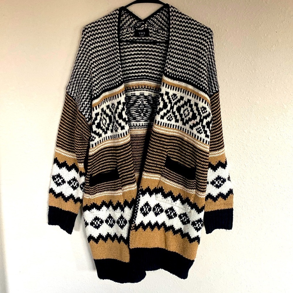 VICI Sweater Cardigan